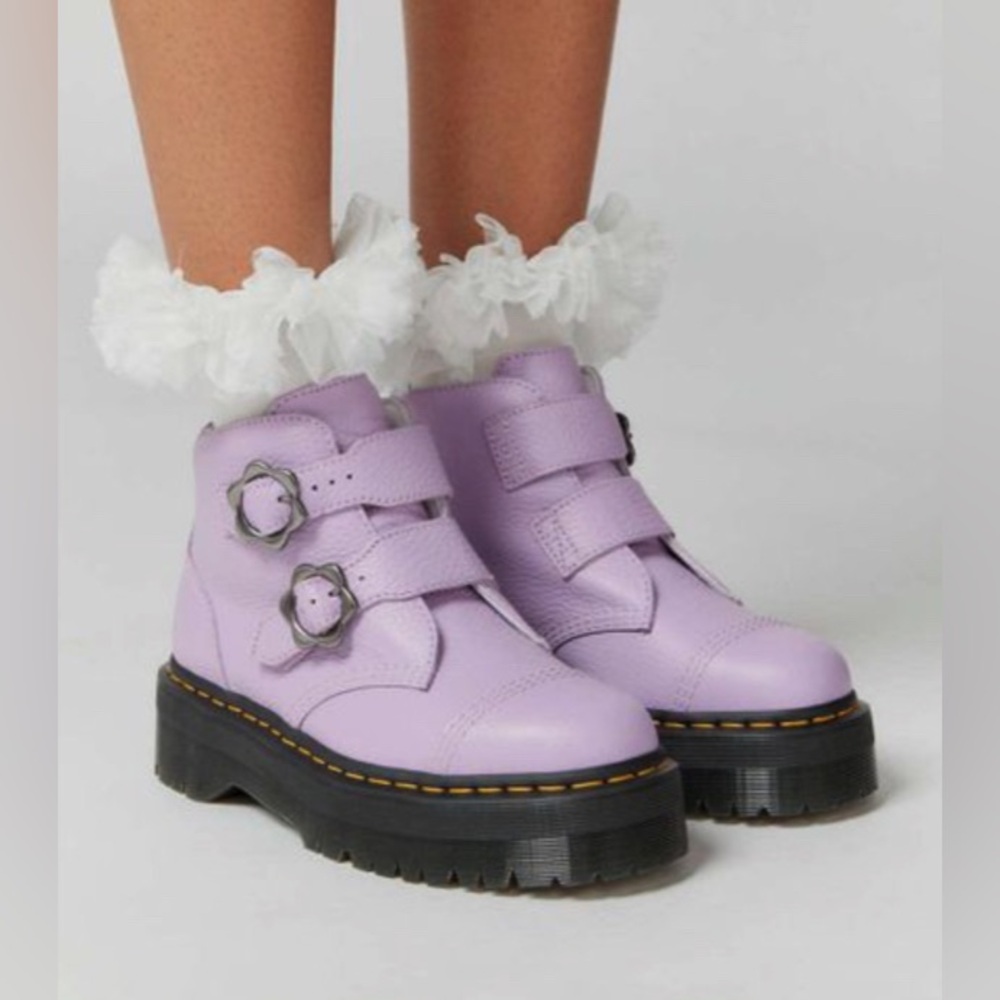 Dr.Martens Devon FLWR Boots Lilac
